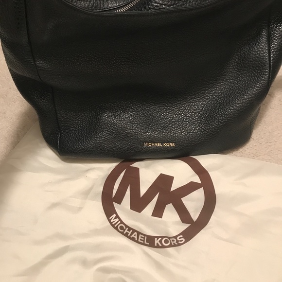 Michael Kors hobo bag - Picture 2 of 9